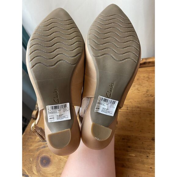 Clarks Nude Beige Slingback Mid Heel Pumps – Size 7.5D / EU 38 - Picture 4 of 7